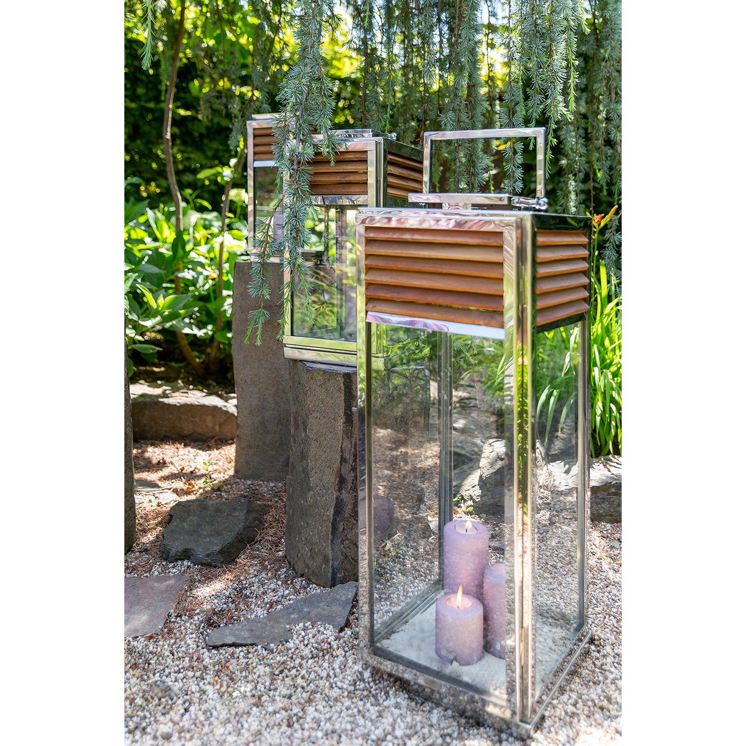 Fink Kerzenlaterne Laterne GENUA - silberfarben - Edelstahl/Teakholz - H.51cm x B.24cm (Edelstahlkorpus + Teakholzlamellen + Glasscheiben), outdoorgeeignet
