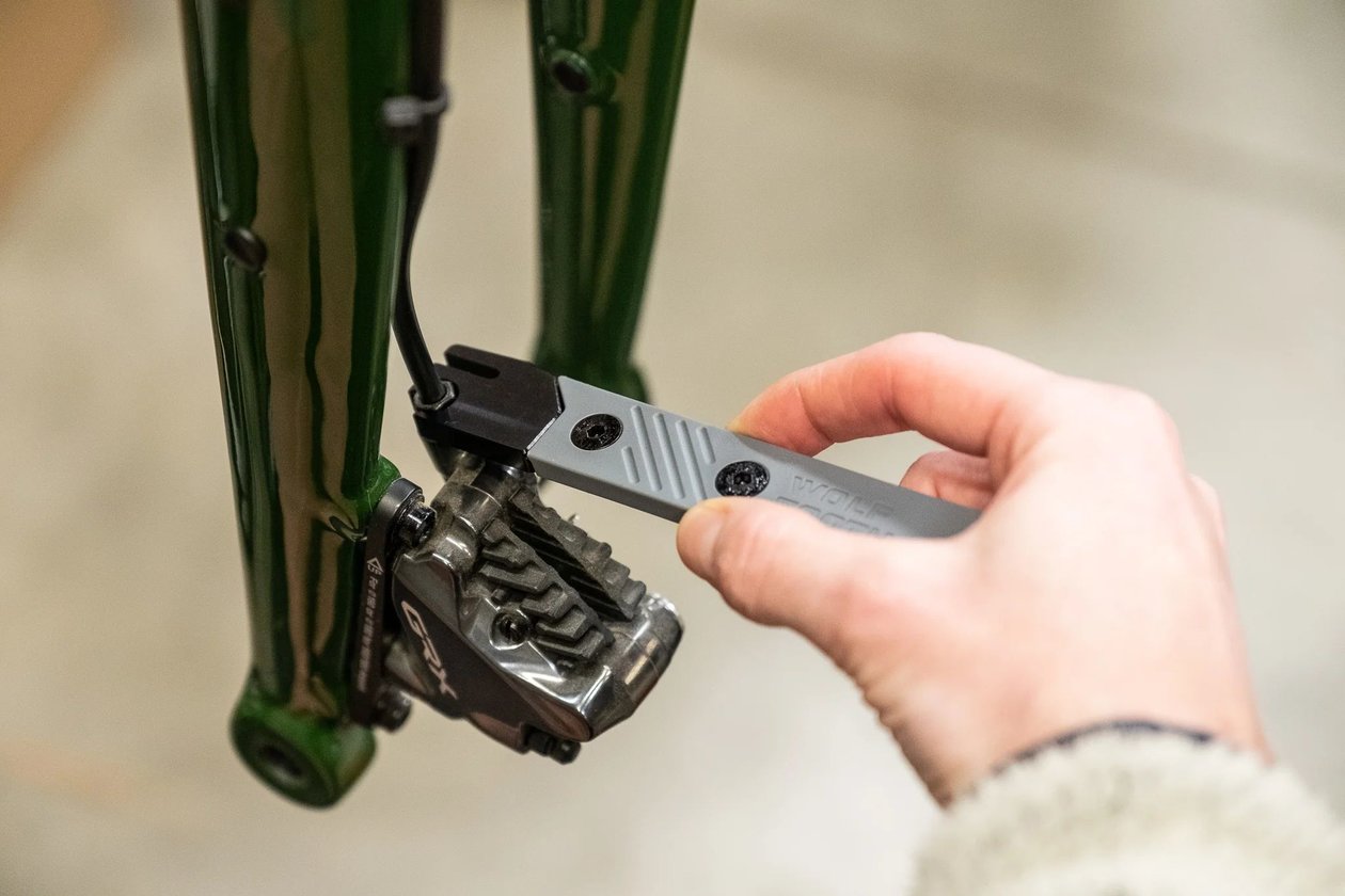 WOLFTOOTH 8-Bit Kit Two Multitool