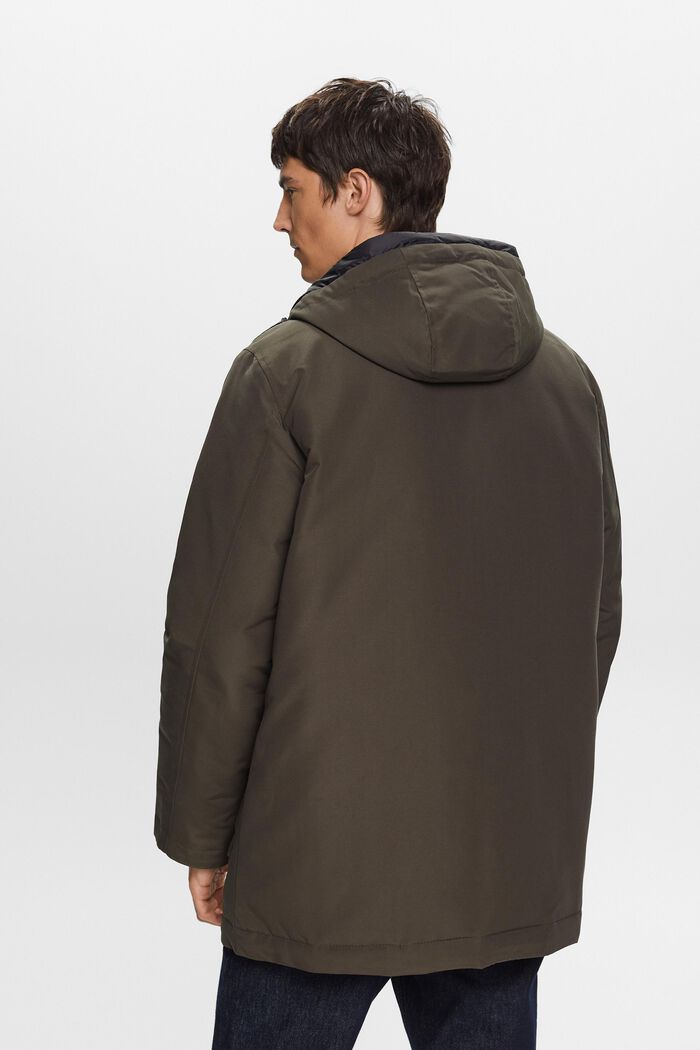 Daunenjacke mit Kapuze