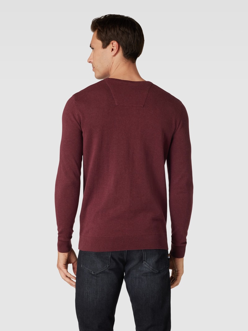Strickpullover mit Label-Stitching Modell 'BASIC' in bordeaux rot