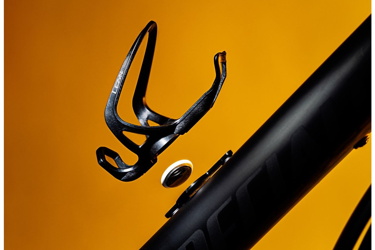 Lezyne Matrix Air Cage Flaschenhalter fu00fcr AirTag
