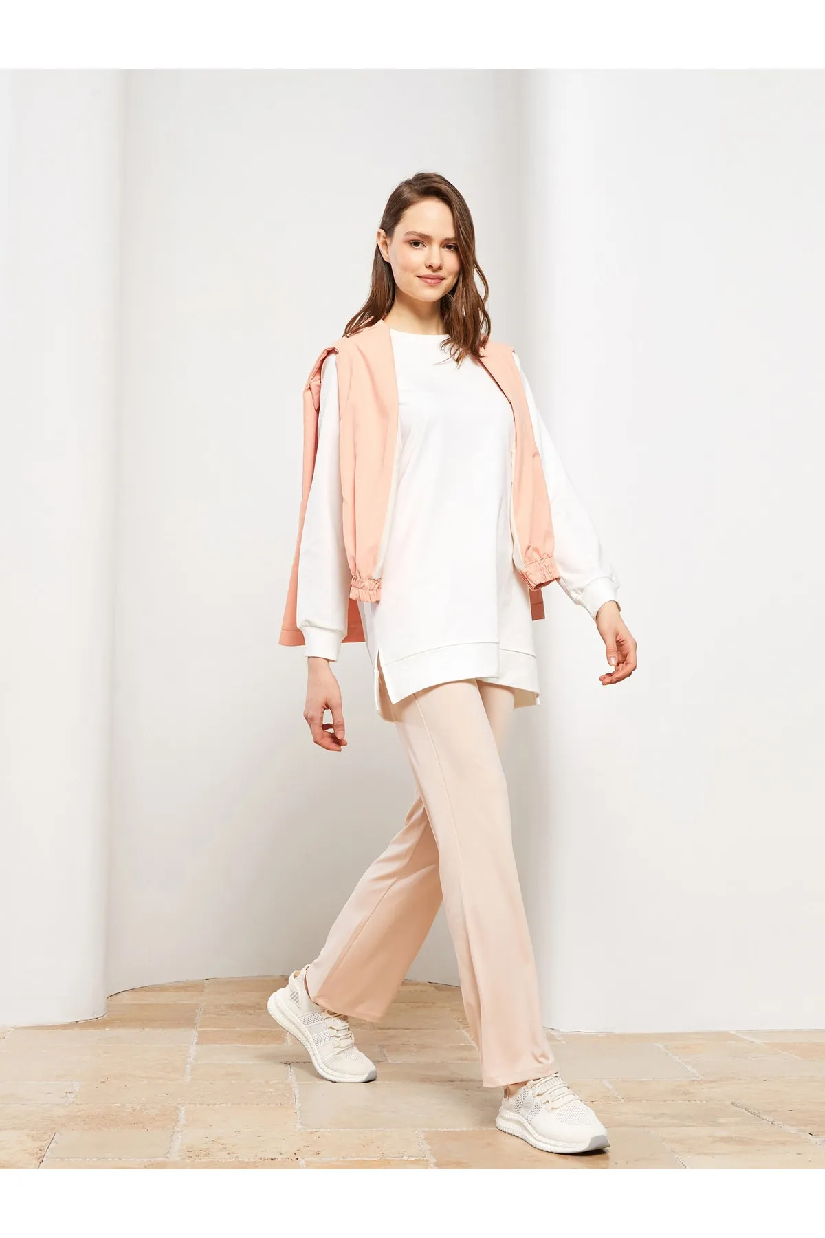LC Waikiki  Jogginghose - Beige - Relaxed