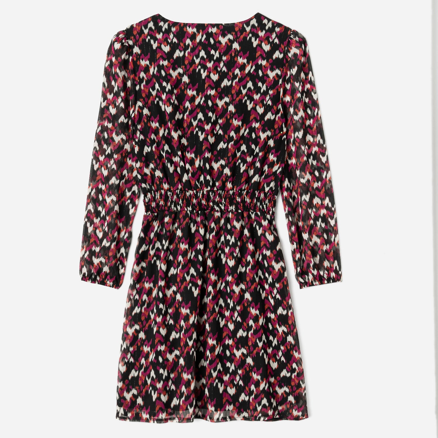 Robe noire à motif ethnique