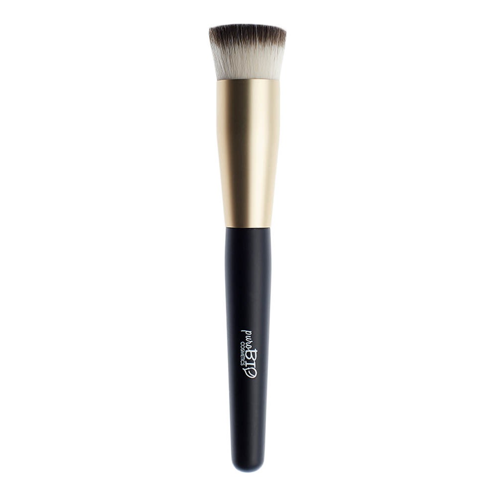 Brush - 03 Foundation