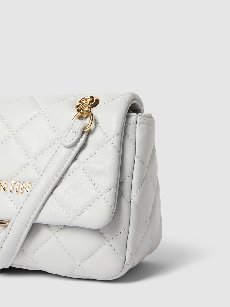 Umhängetasche mit Label-Detail Modell 'OCARINA PATTINA' in hellgrau