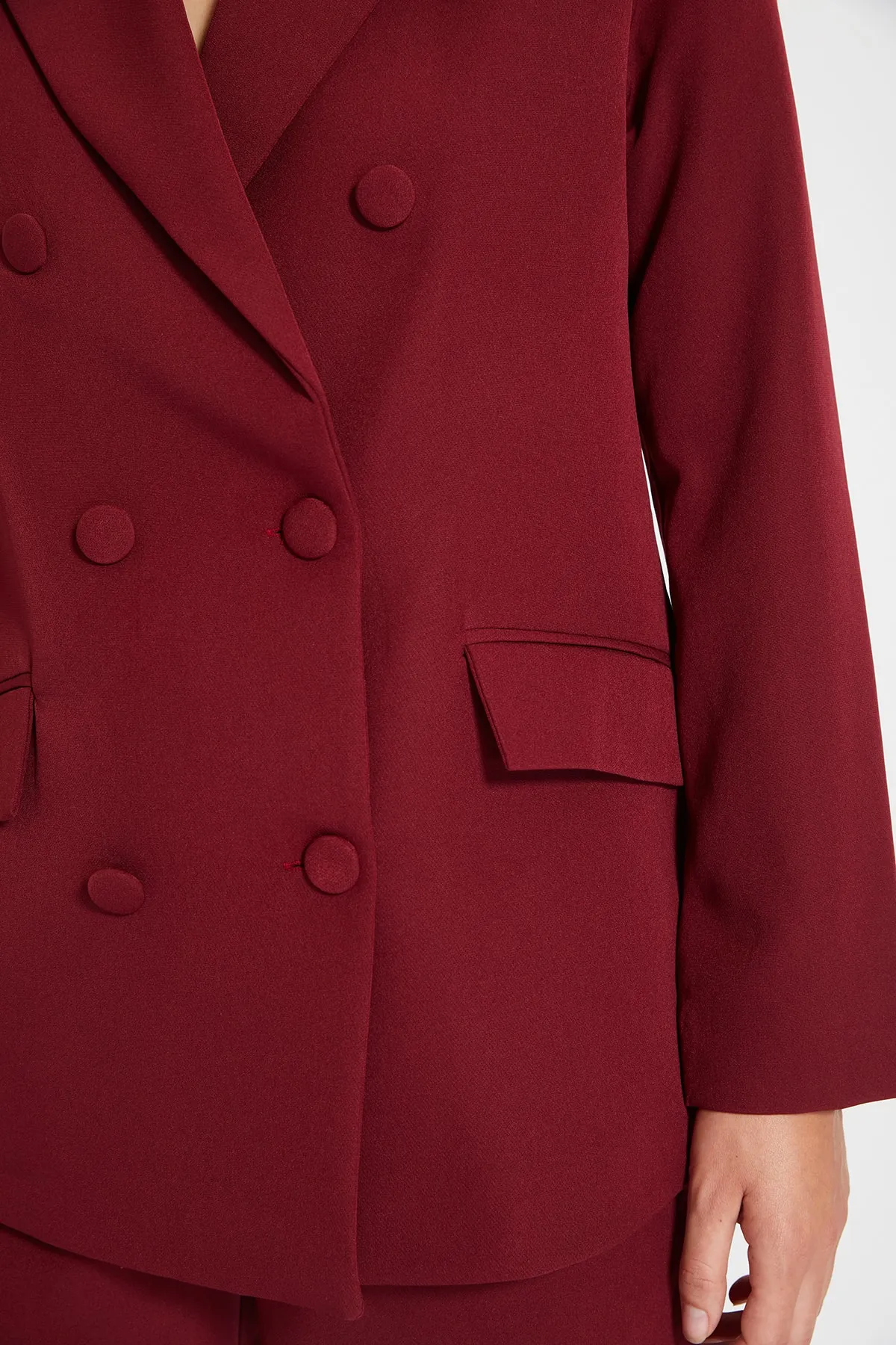 Trendyol Collection  Weinroter, regelmäßig gefütterter, gewebter Blazer TWOSS21CE0137