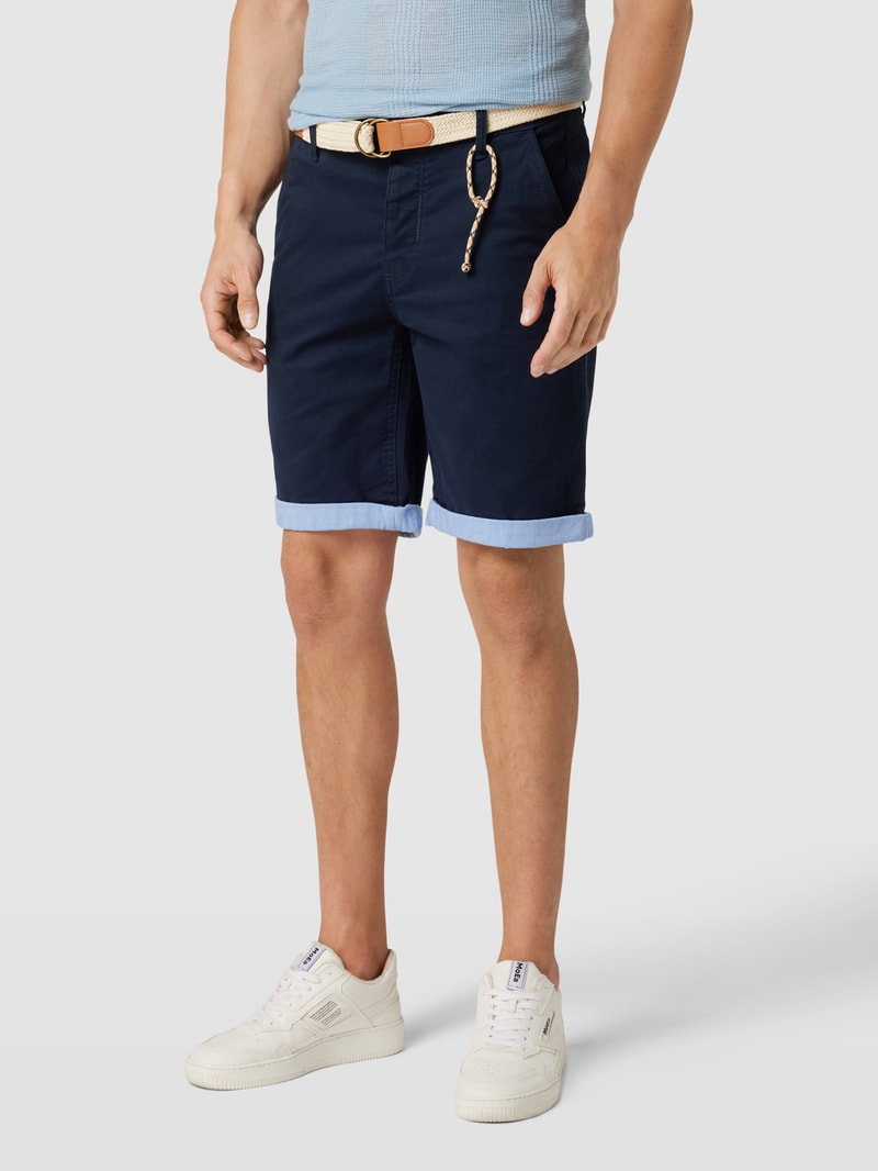 Chinoshorts mit französischen Eingrifftaschen in dunkelblau