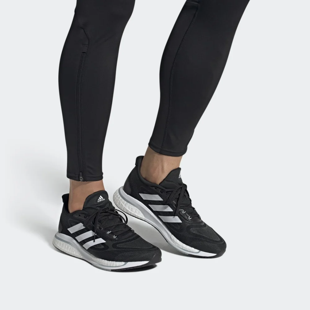 adidas Supernova GX2953 / schwarz