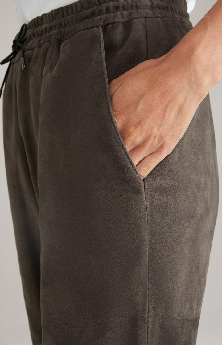 Lederhose in Grau-Braun