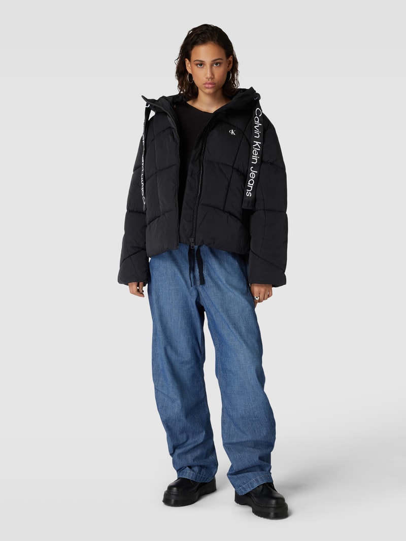 Steppjacke mit Label-Details in black