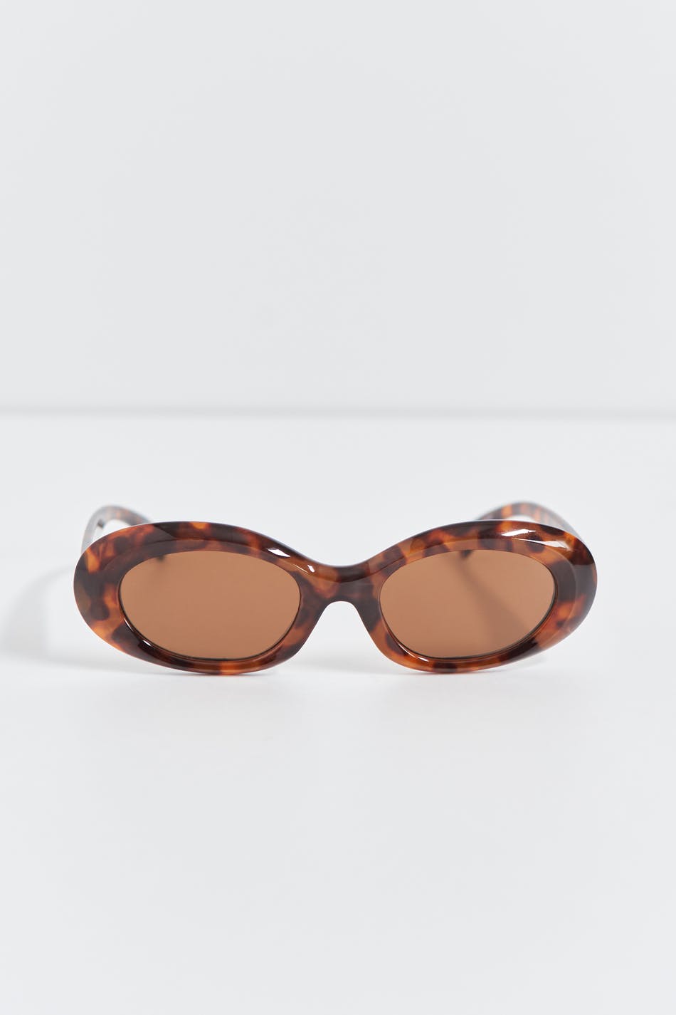 Mid oval sunglasses