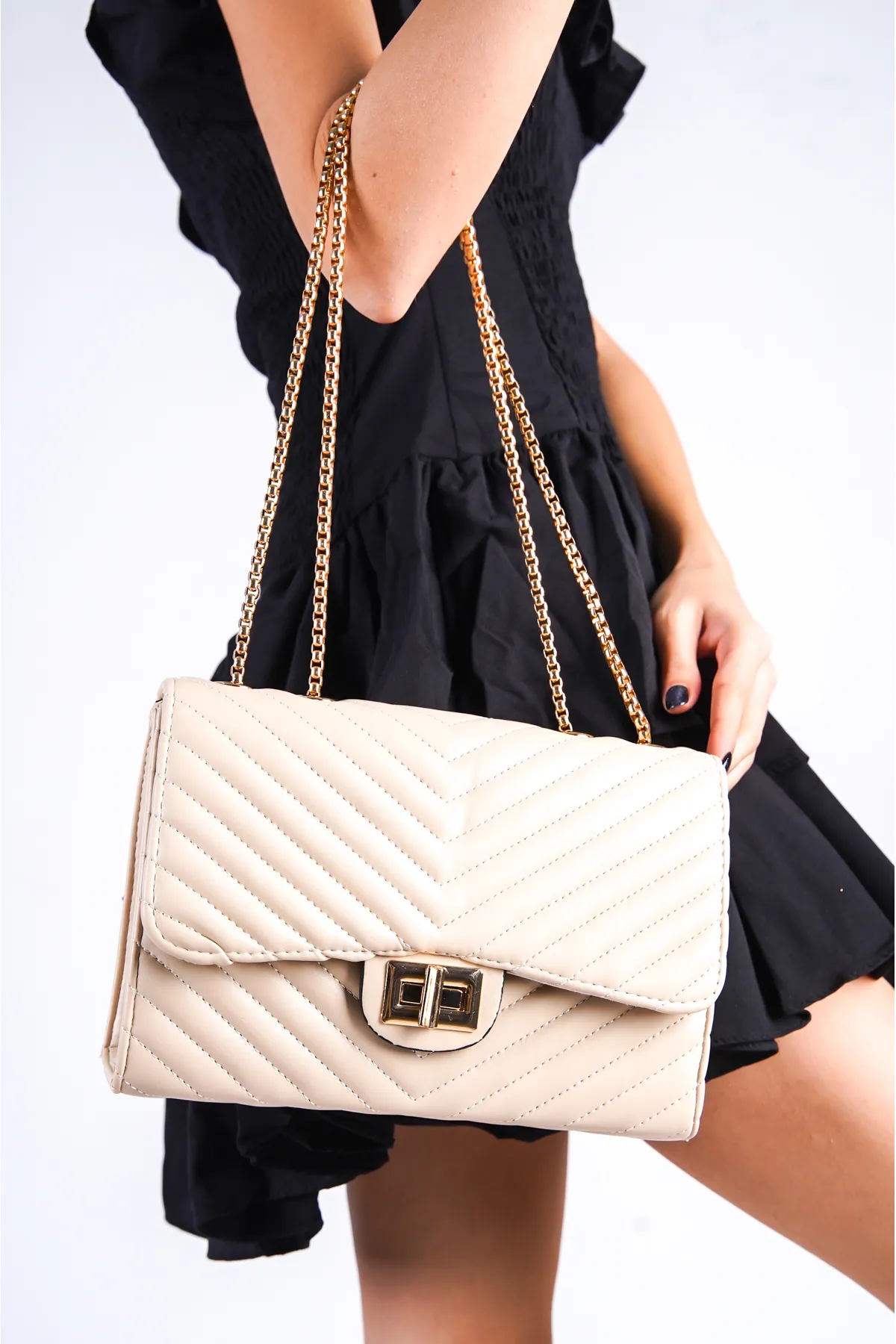 Capone Outfitters  Capone London Quilted Beige Damentasche
