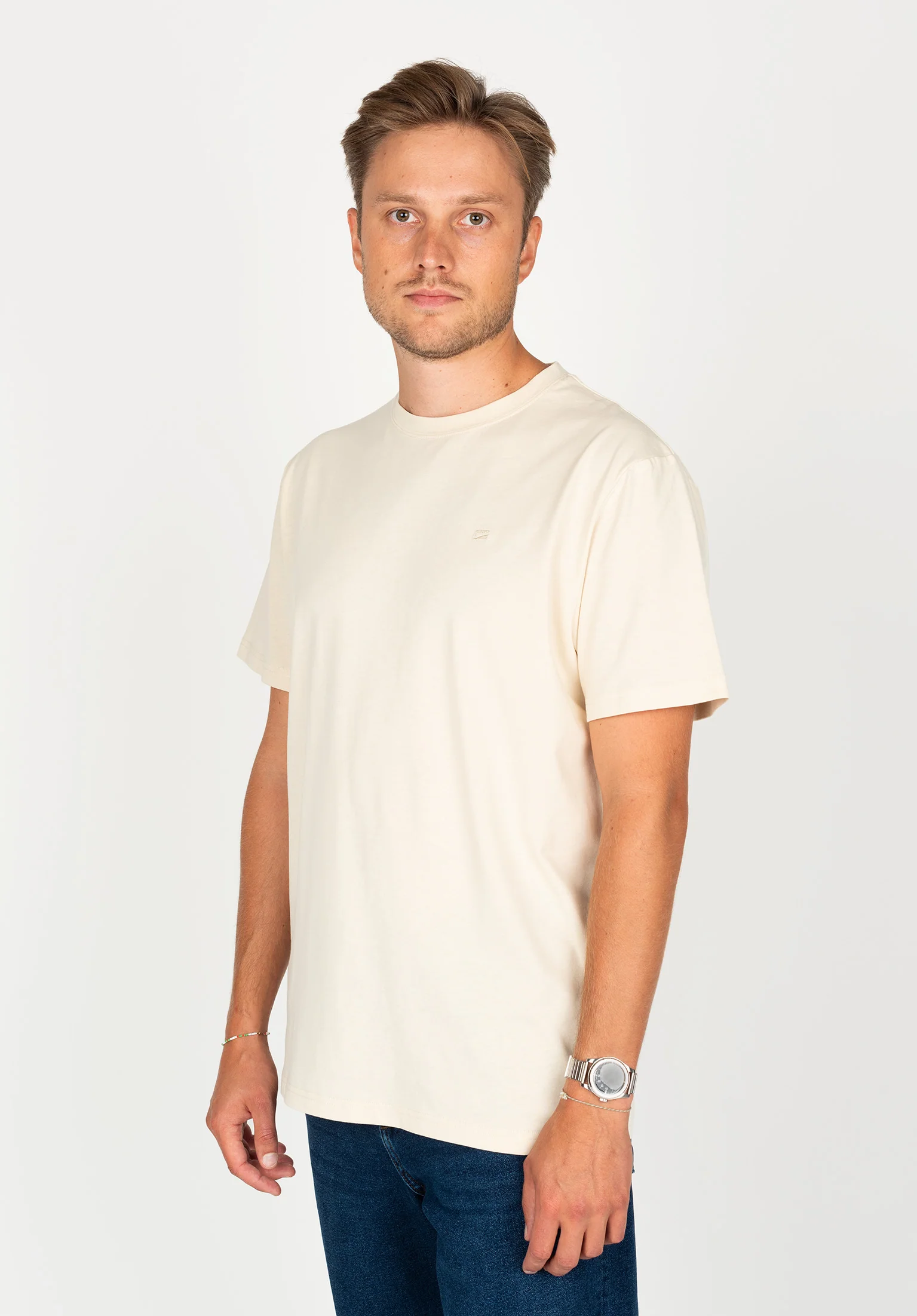 Easy Tee