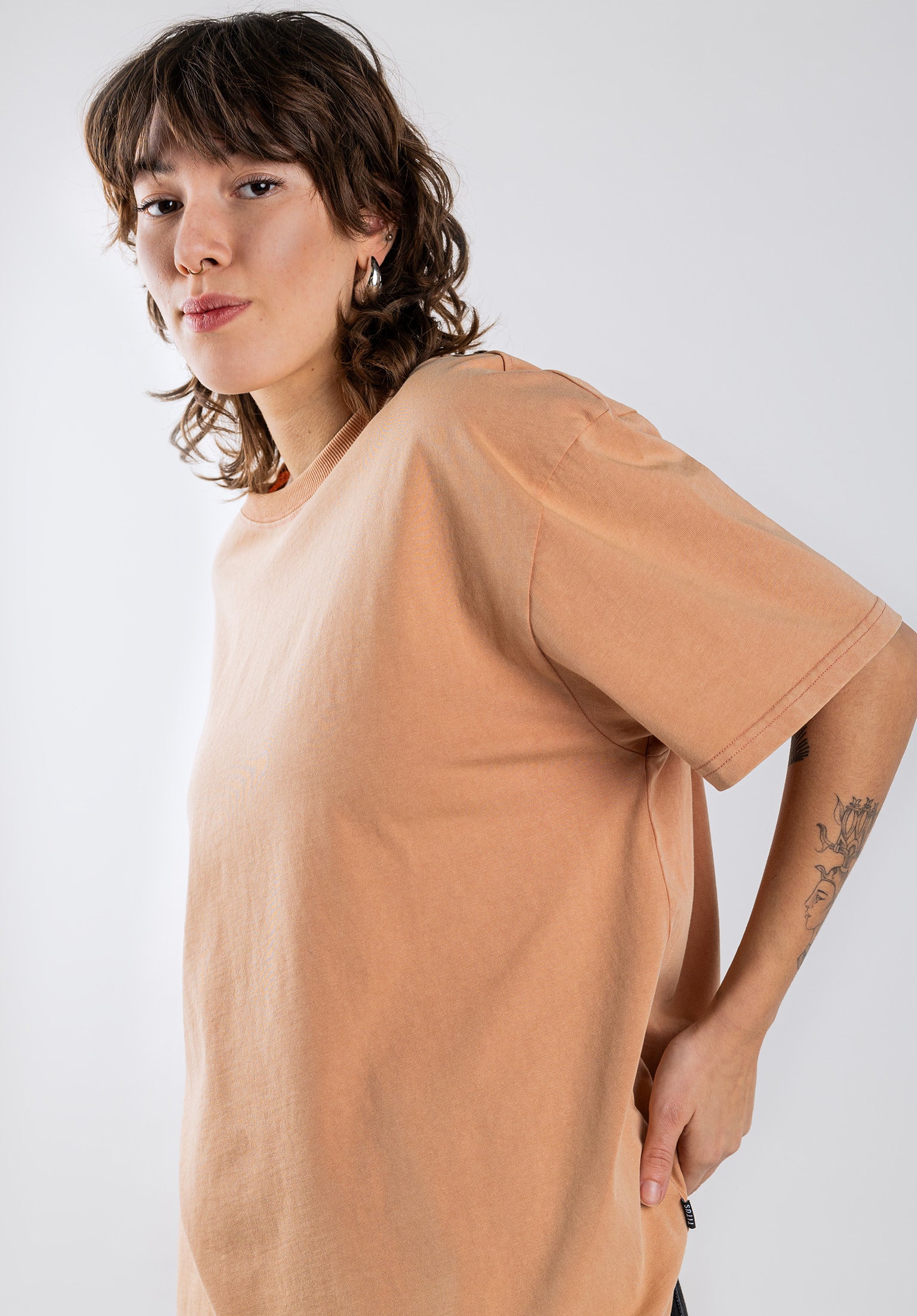 W Essential Tee