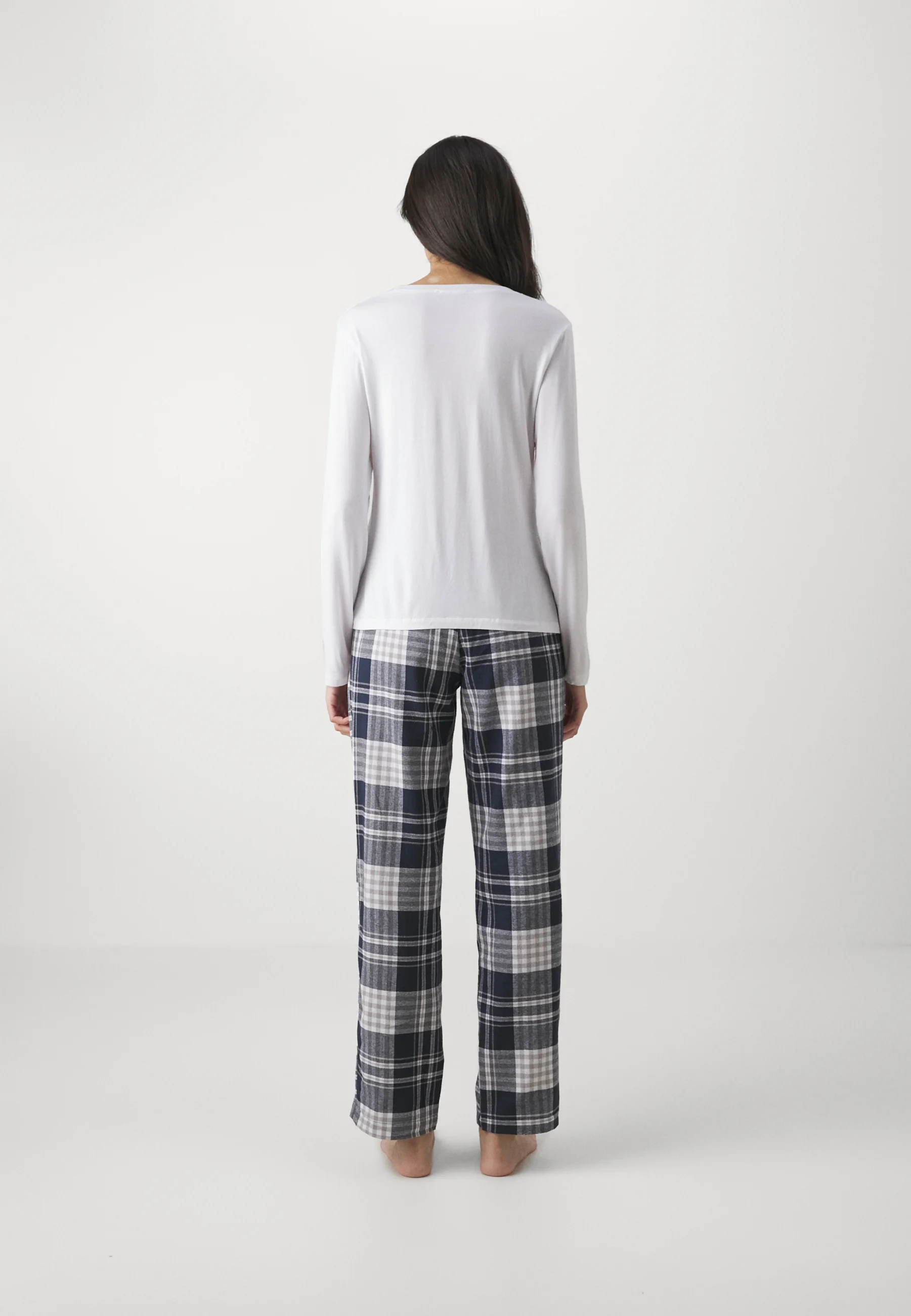 Pijamas de Anna Field