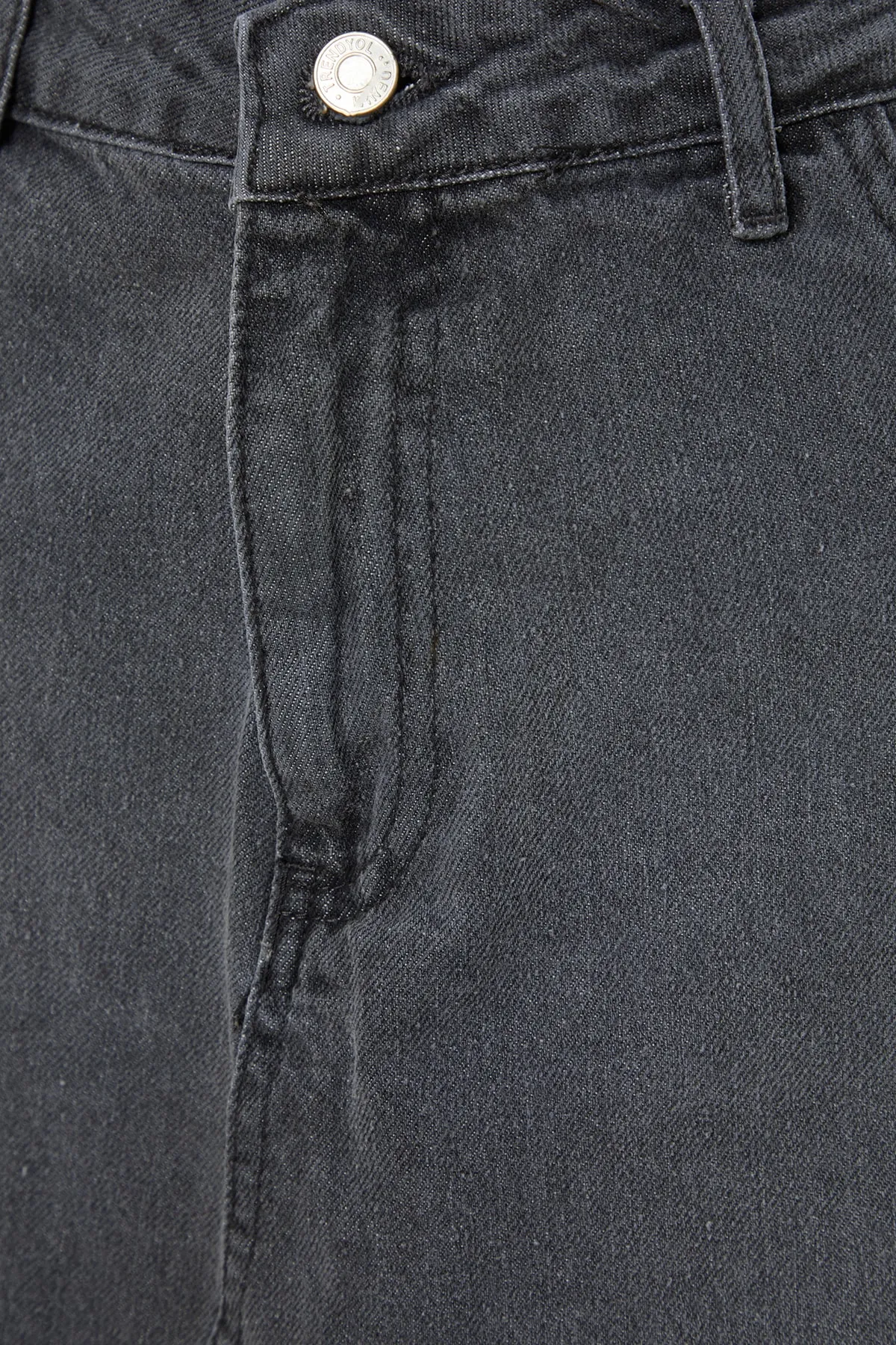 Trendyol Curve  Grauer Jeansrock mit Schlitz und hoher Taille TBSSS23AZ00006
