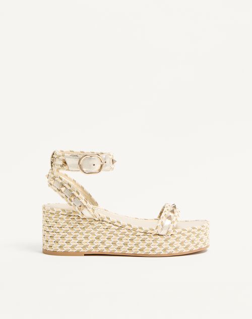 Sandália plataforma Rockstud em napa laminada 45mm