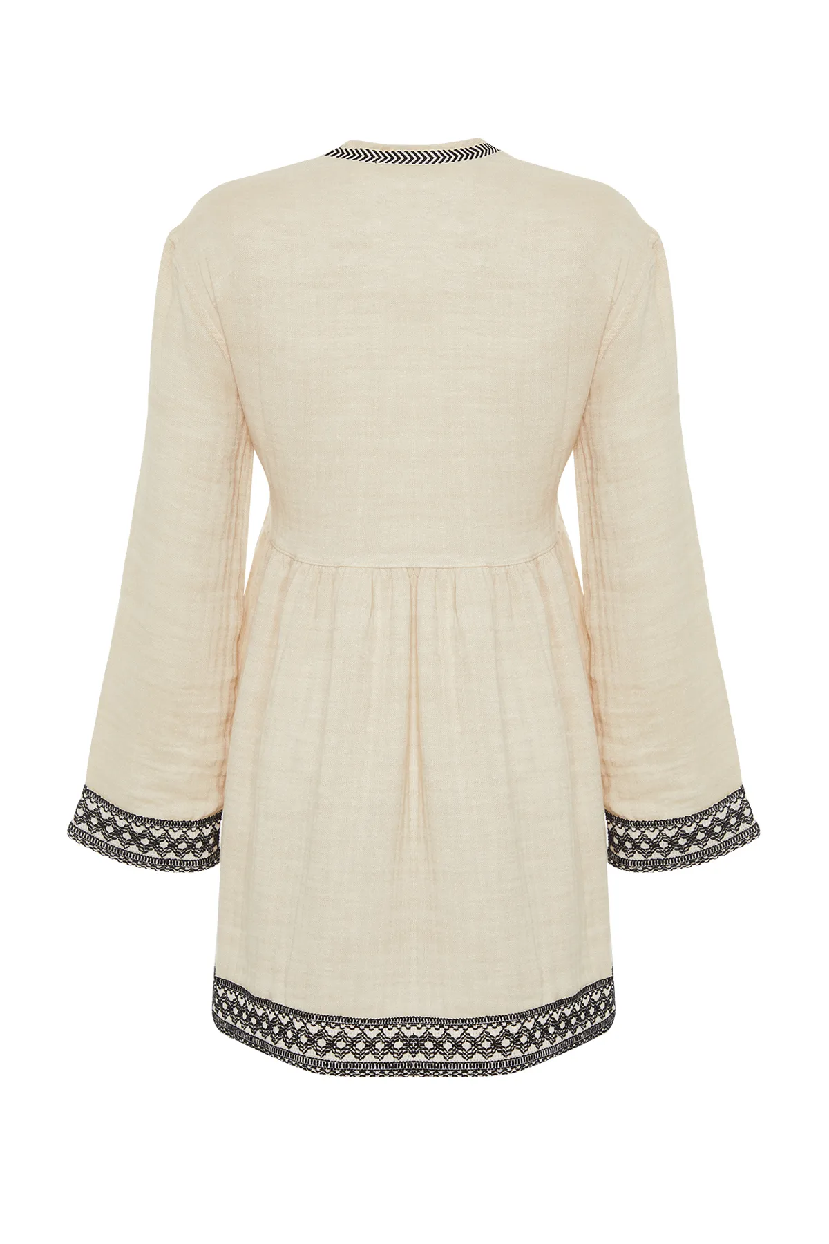 Trendyol Collection  Beiges, weit geschnittenes Mini-Strandkleid aus Musselin mit gewebten Streifen und Zubehör TBESS24EL00117