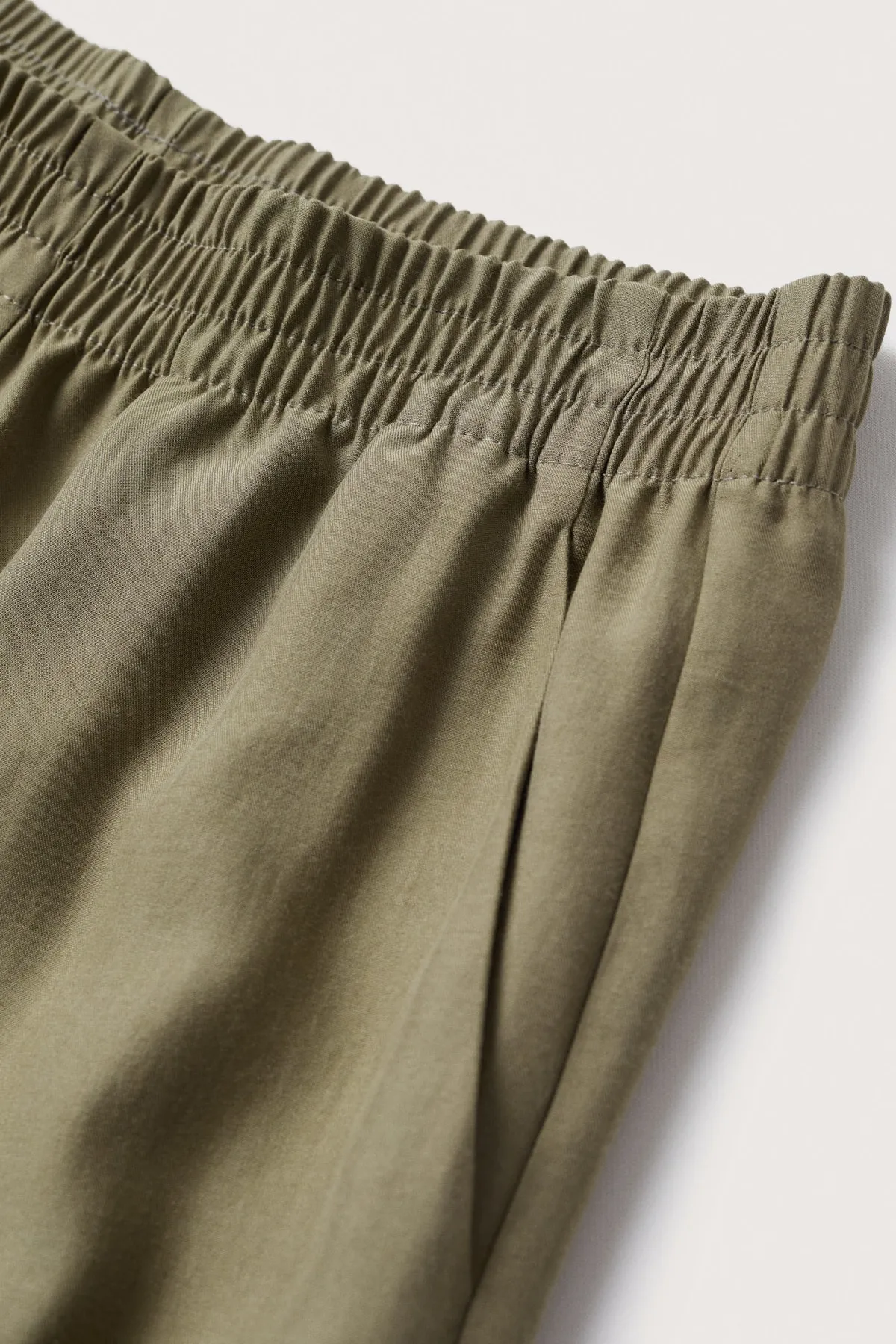 MANGO  27087121 Damen/Mädchen Khaki