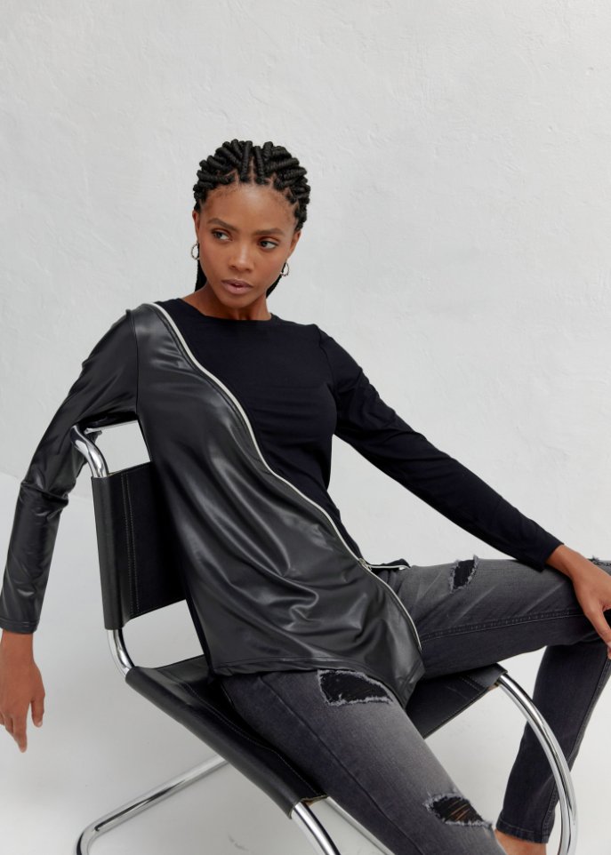 Asymmetrisches Langarmshirt mit Lederimitateinsatz