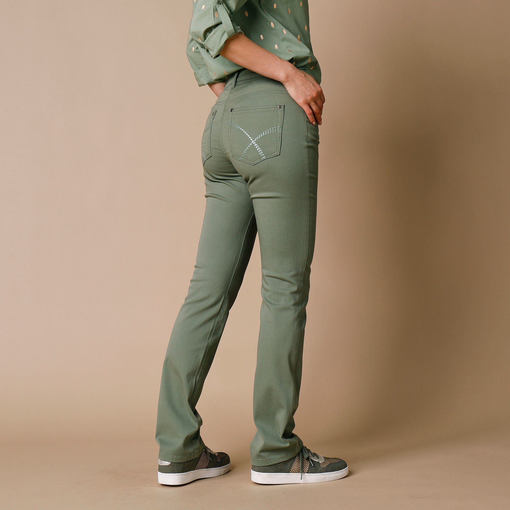 Pantalon sculptant coupe 5 poches