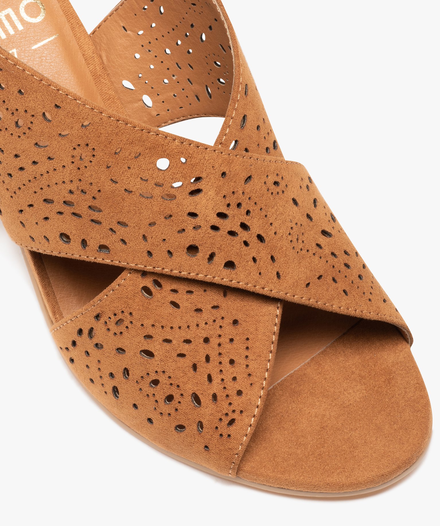 Sandales femme unies à talon carré et brides perforées camel | GEMO