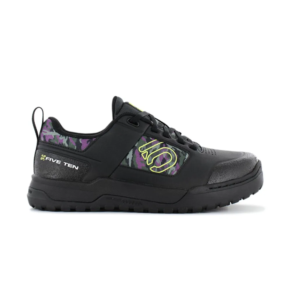 adidas IMPACT PRO BC0895 / schwarz