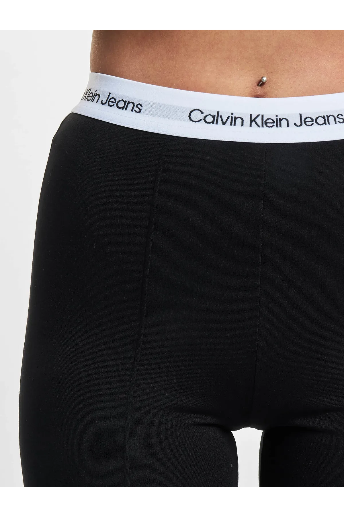 Calvin Klein  Damen Calvin Klein Jeans Wiederholen Sie Logo Milano Radfahren Shorts