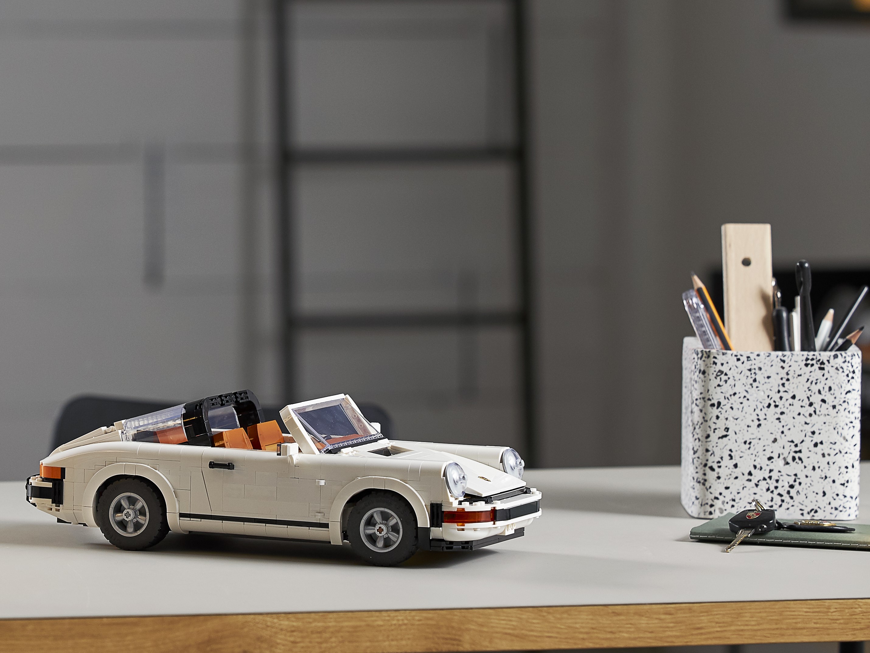 Porsche 911 10295