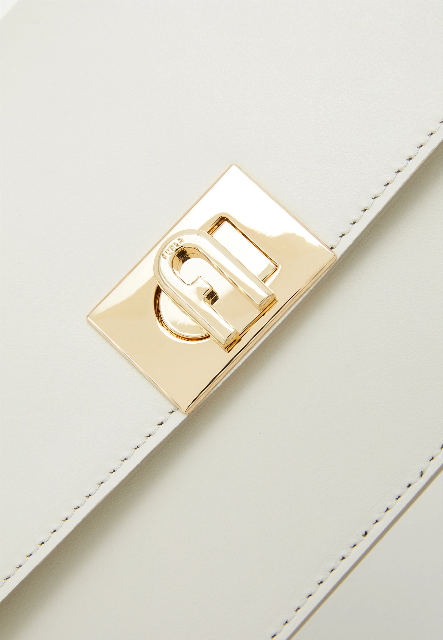 BOLSO DE HOMBRO Furla ZOE - Bolso de hombro