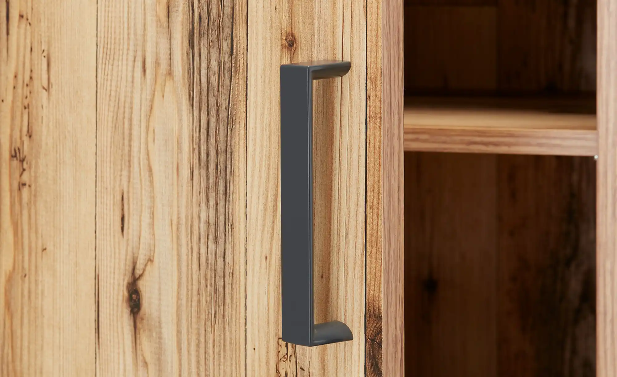Highboard