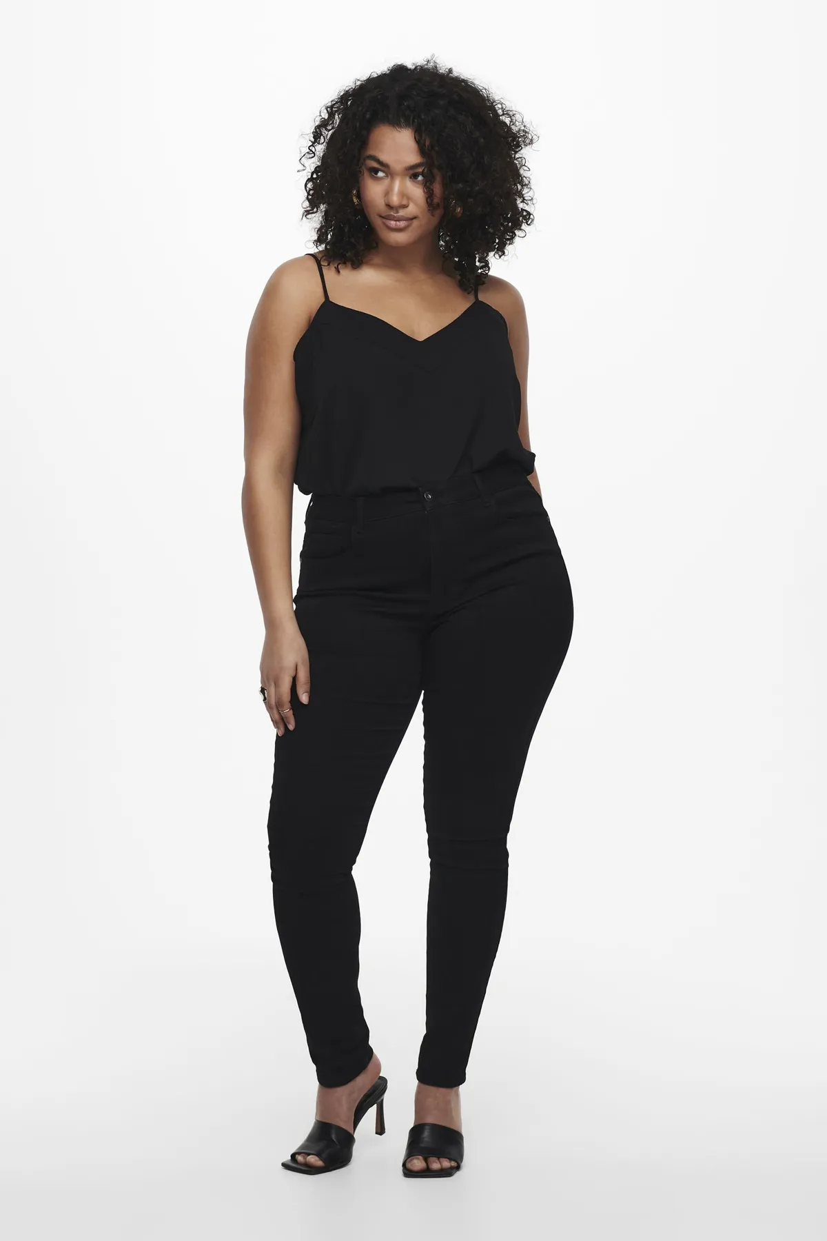Only Carmakoma  CARAUGUSTA HW SKINNY JEANS SCHWARZ NOOS