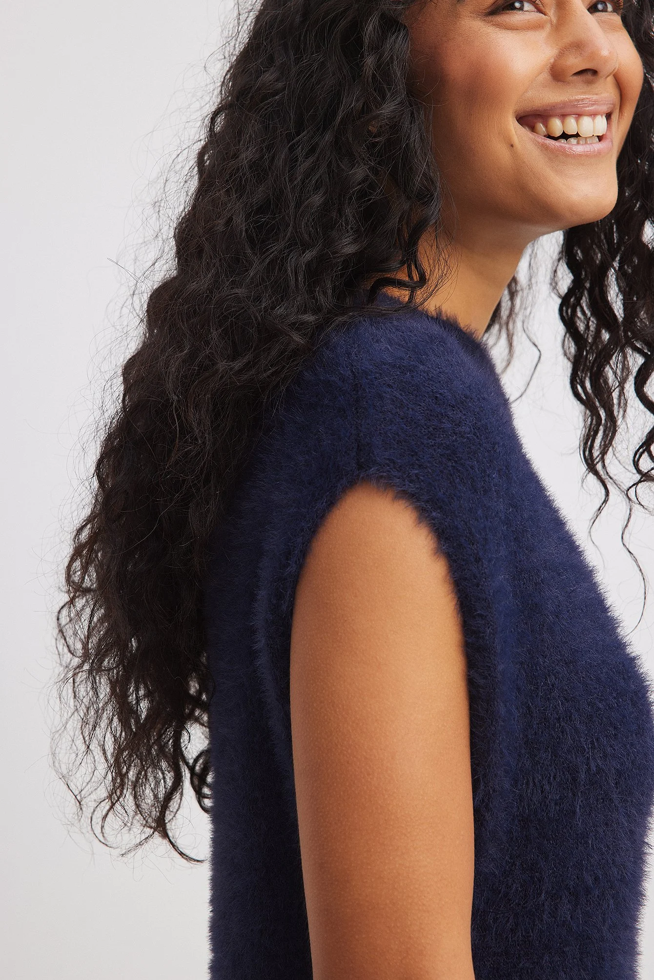 Flauschiges Strick-Maxikleid