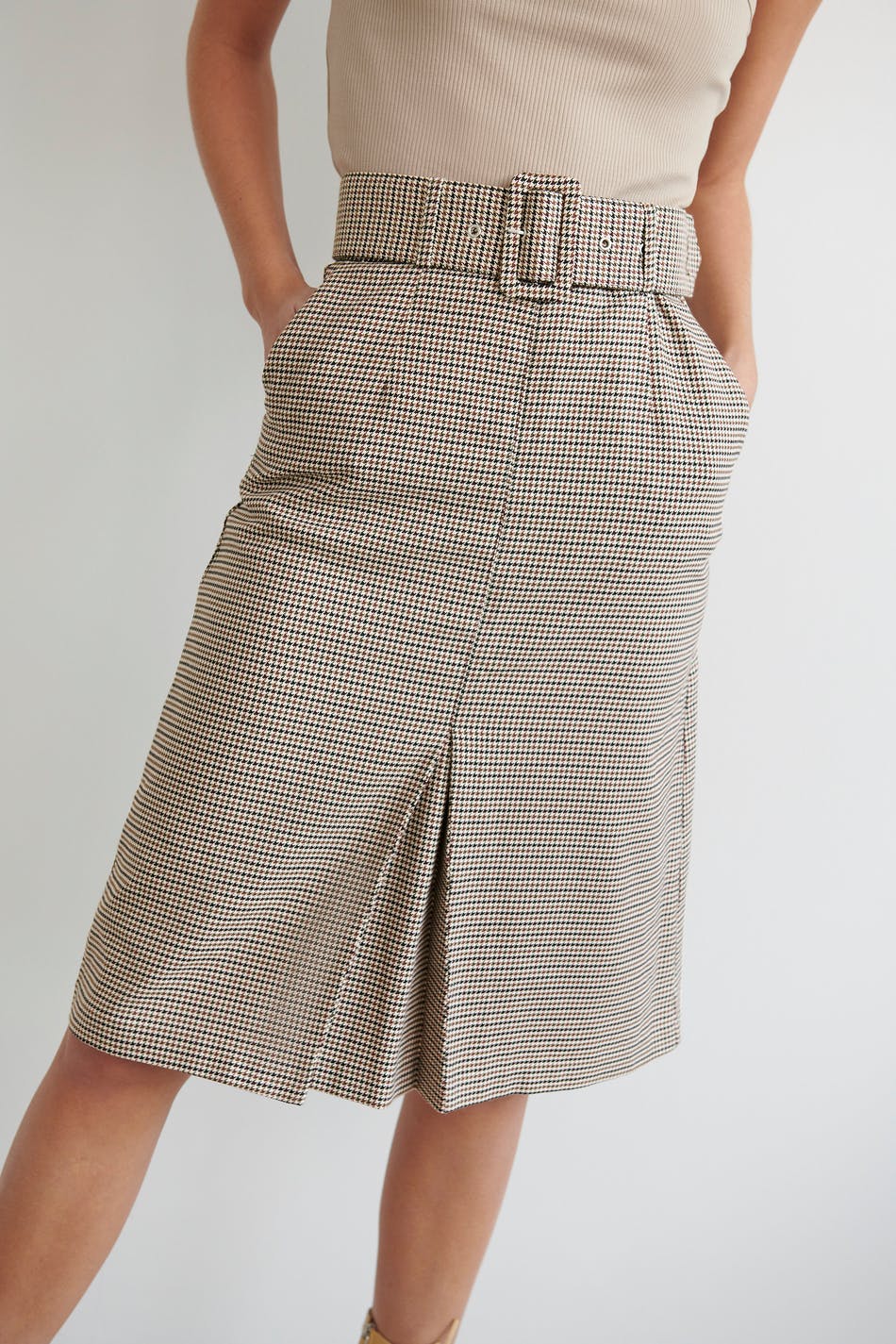 Holly belted skirt