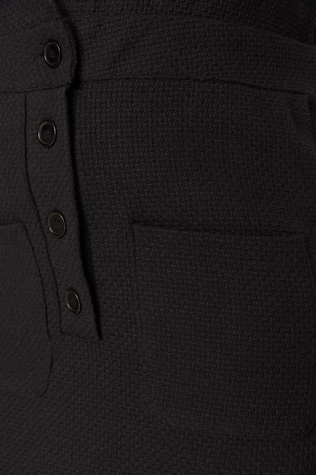 Trendyol Curve  Schwarzes Tweed-Gilet-Mini-Webkleid in Übergröße TBBAW23AH00193