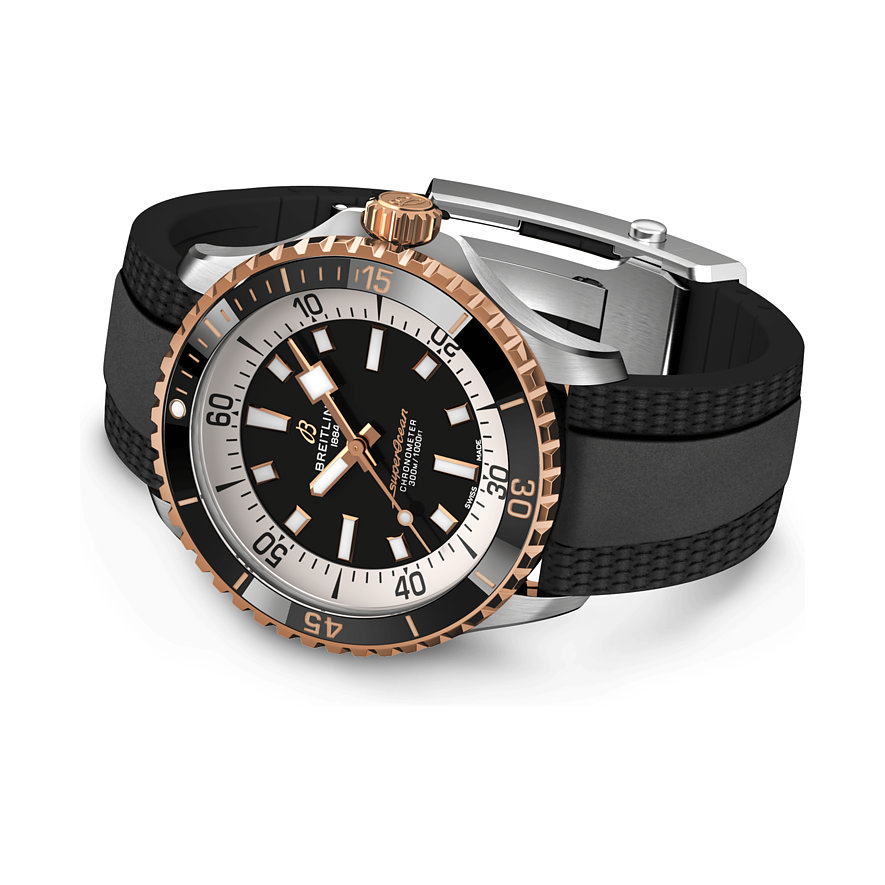 Breitling Herrenuhr Superocean Automatic 42