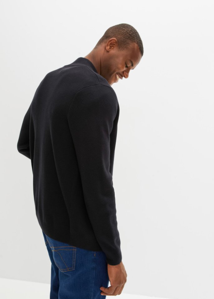 Essential Strickjacke