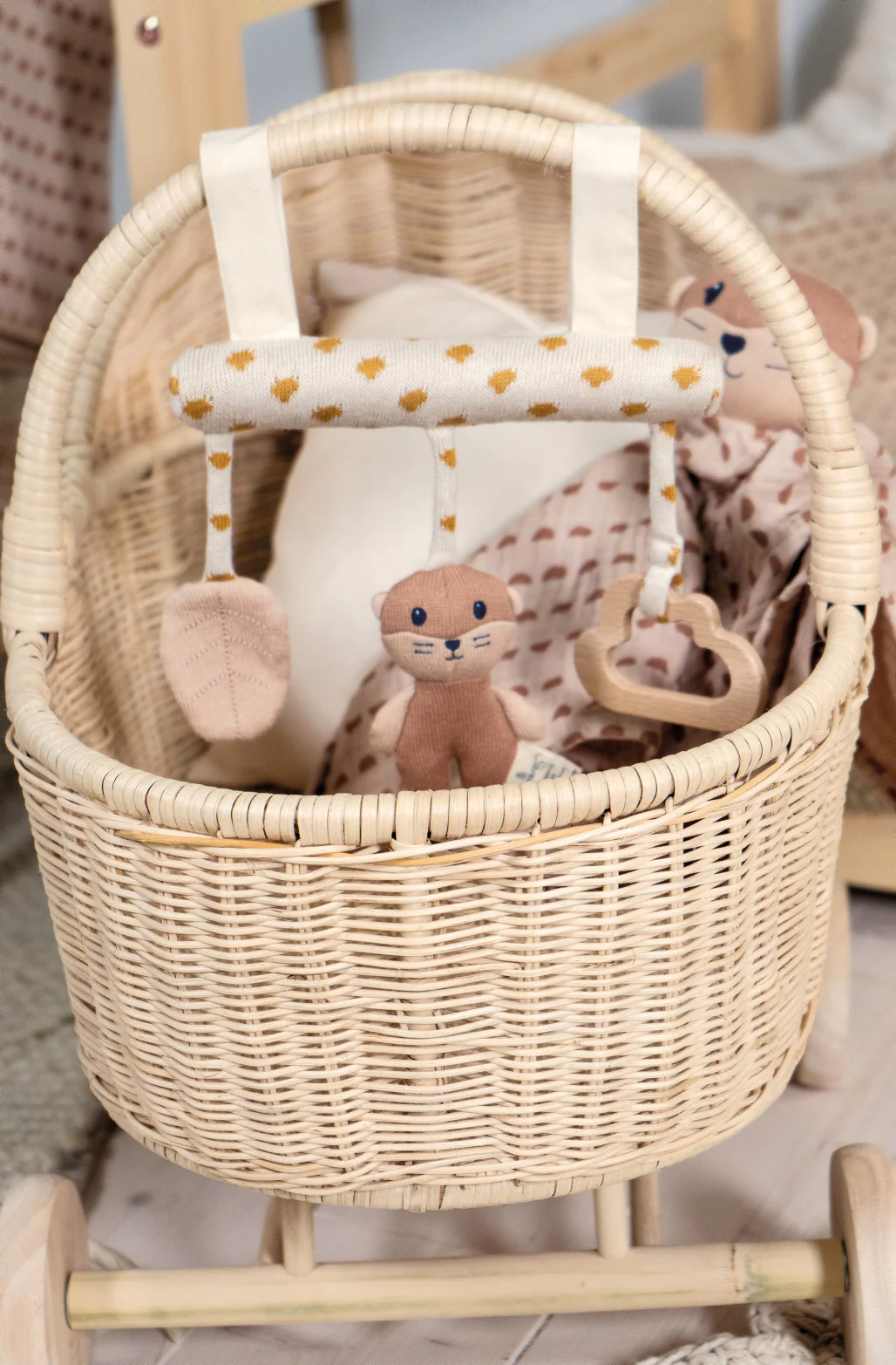 Spielzeug z. Aufhängen Otter Otti, 17 cm