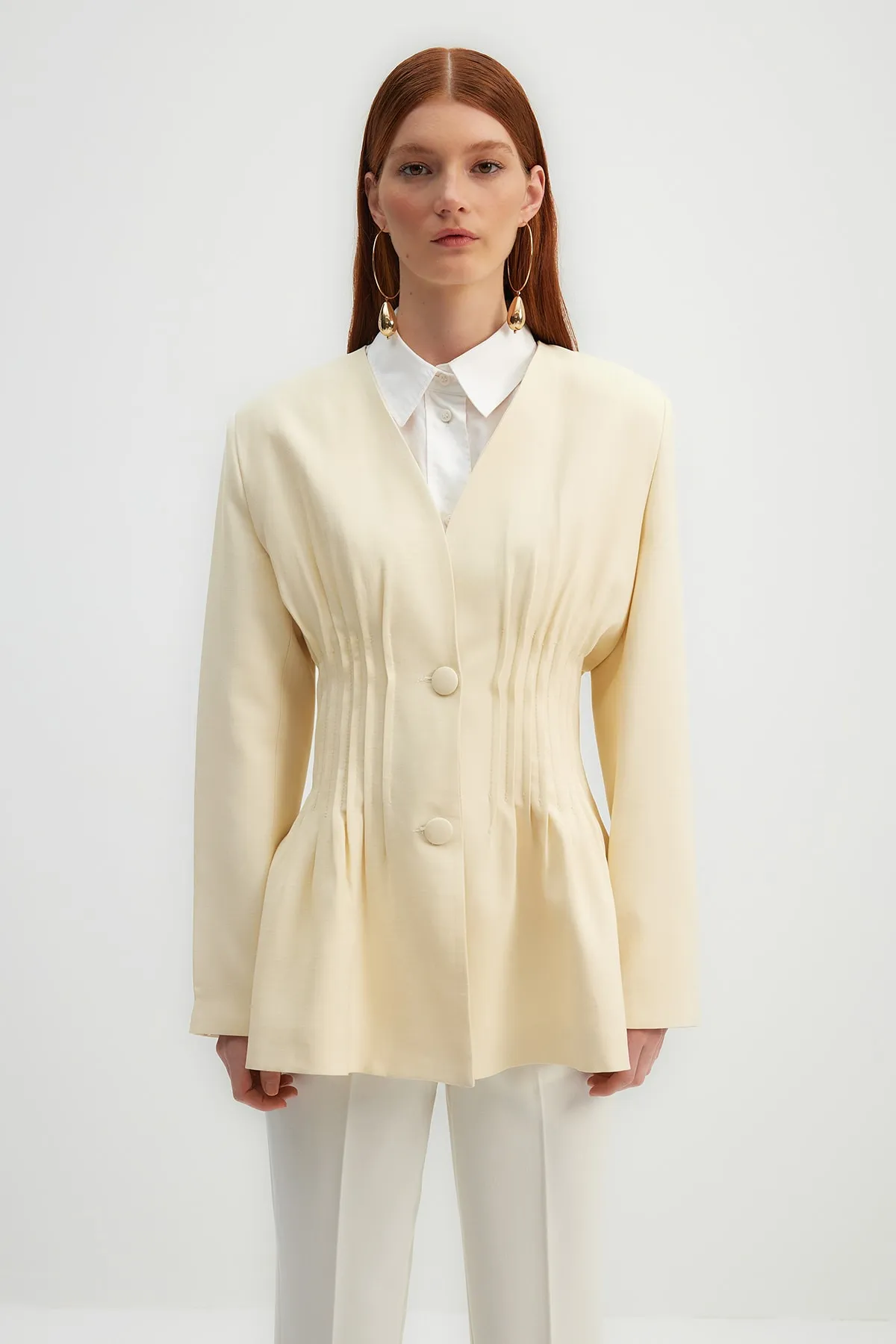 Trendyol Modest  X Kevser Sarıoğlu Beige gerippte, detaillierte Webjacke TCLSS23CK00002