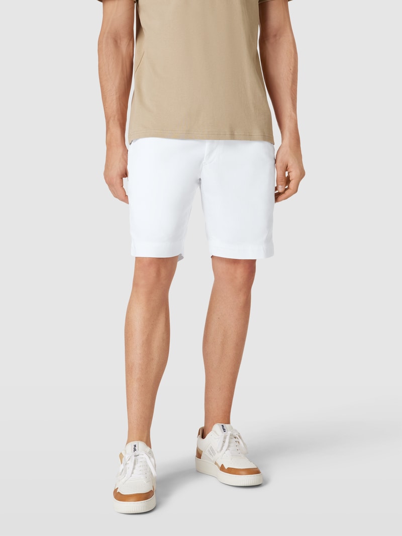 Shorts mit Knopf- und Reißverschluss in weiß