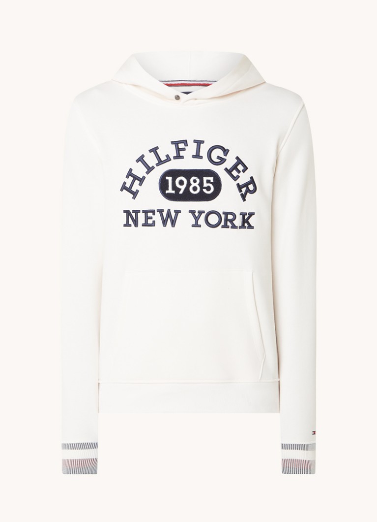 Tommy Hilfiger Hoodie with logo embroidery and kangaroo pocket