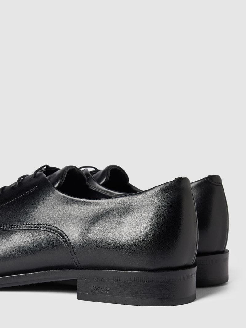 Derby-Schuhe aus Leder Modell 'Colby' in schwarz