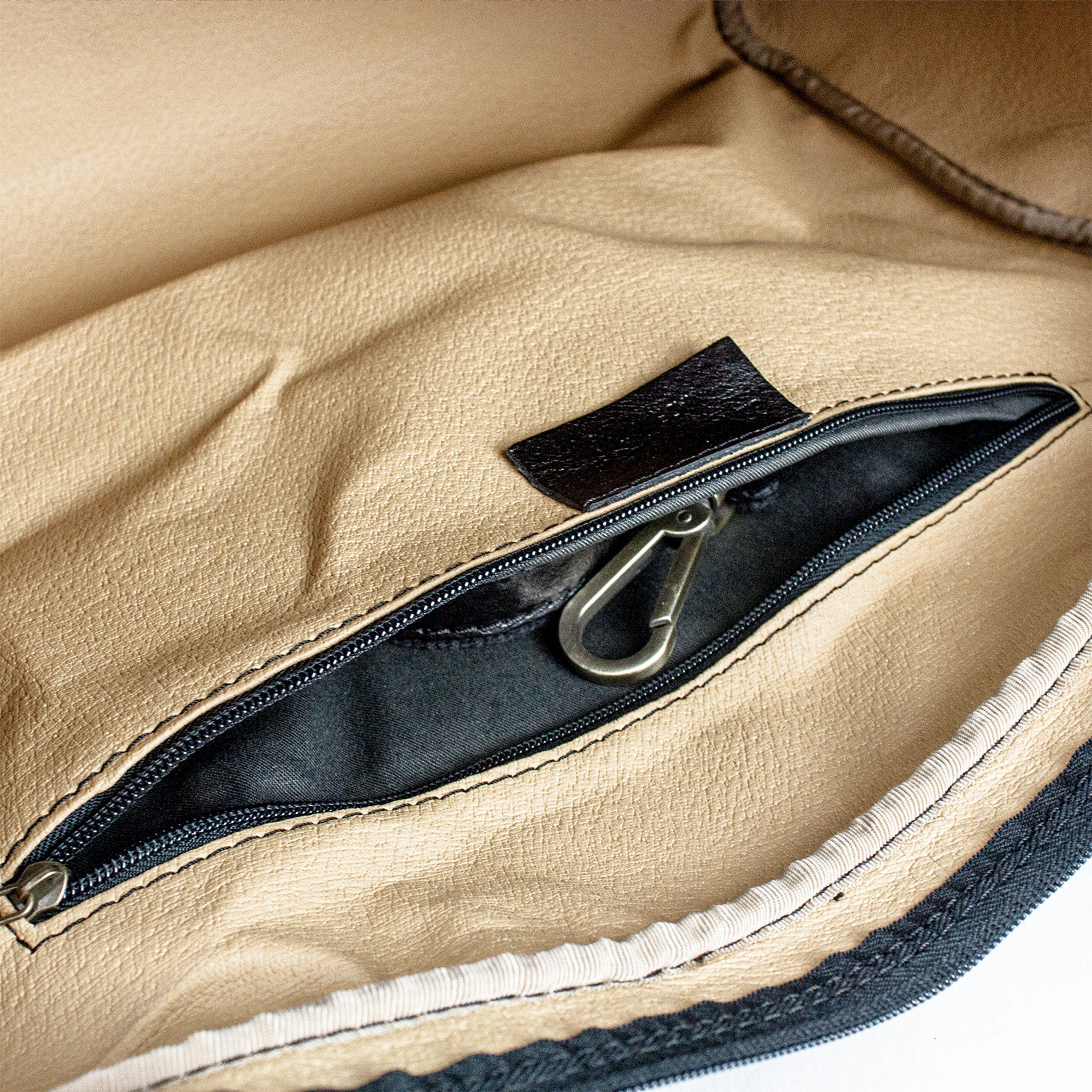 lePelou Weekender MATTEO, echt Leder, Made in Italy, abnehmbarer Umhängeriemen, silbernes Metall