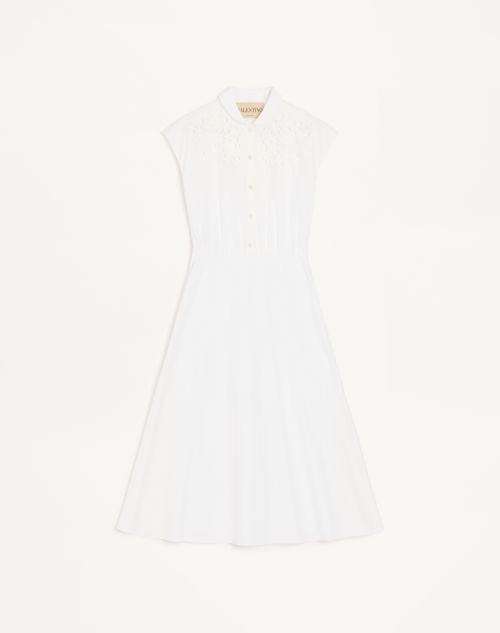 Broderet poplin midikjole