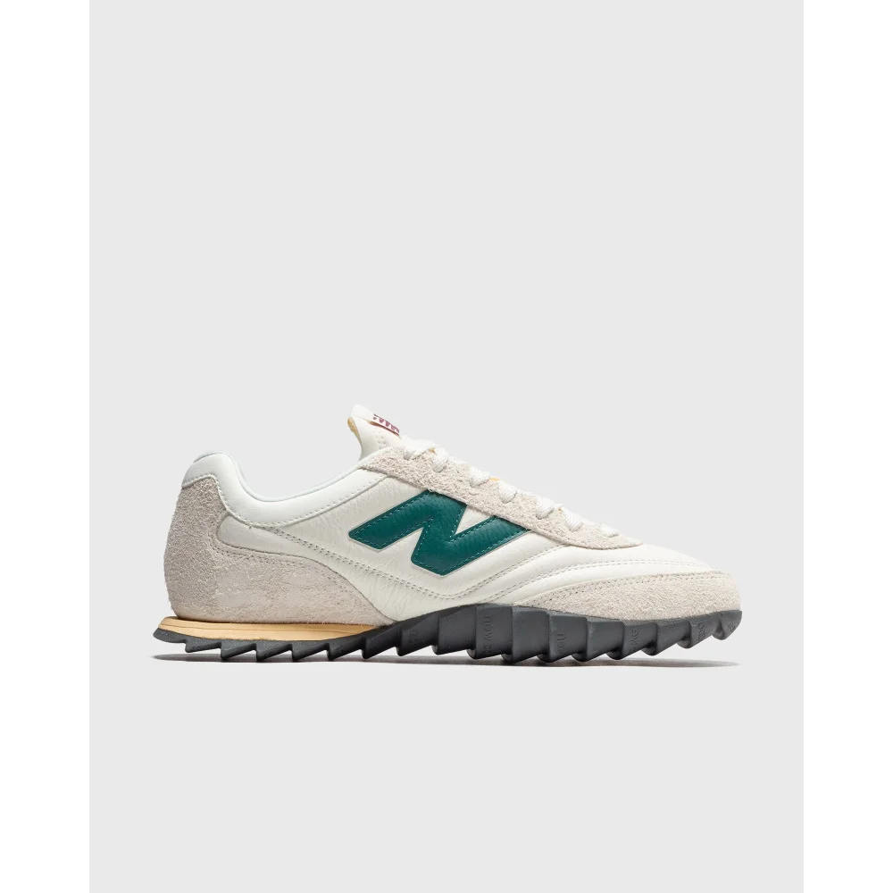 New Balance RC30 URC30YA / grün