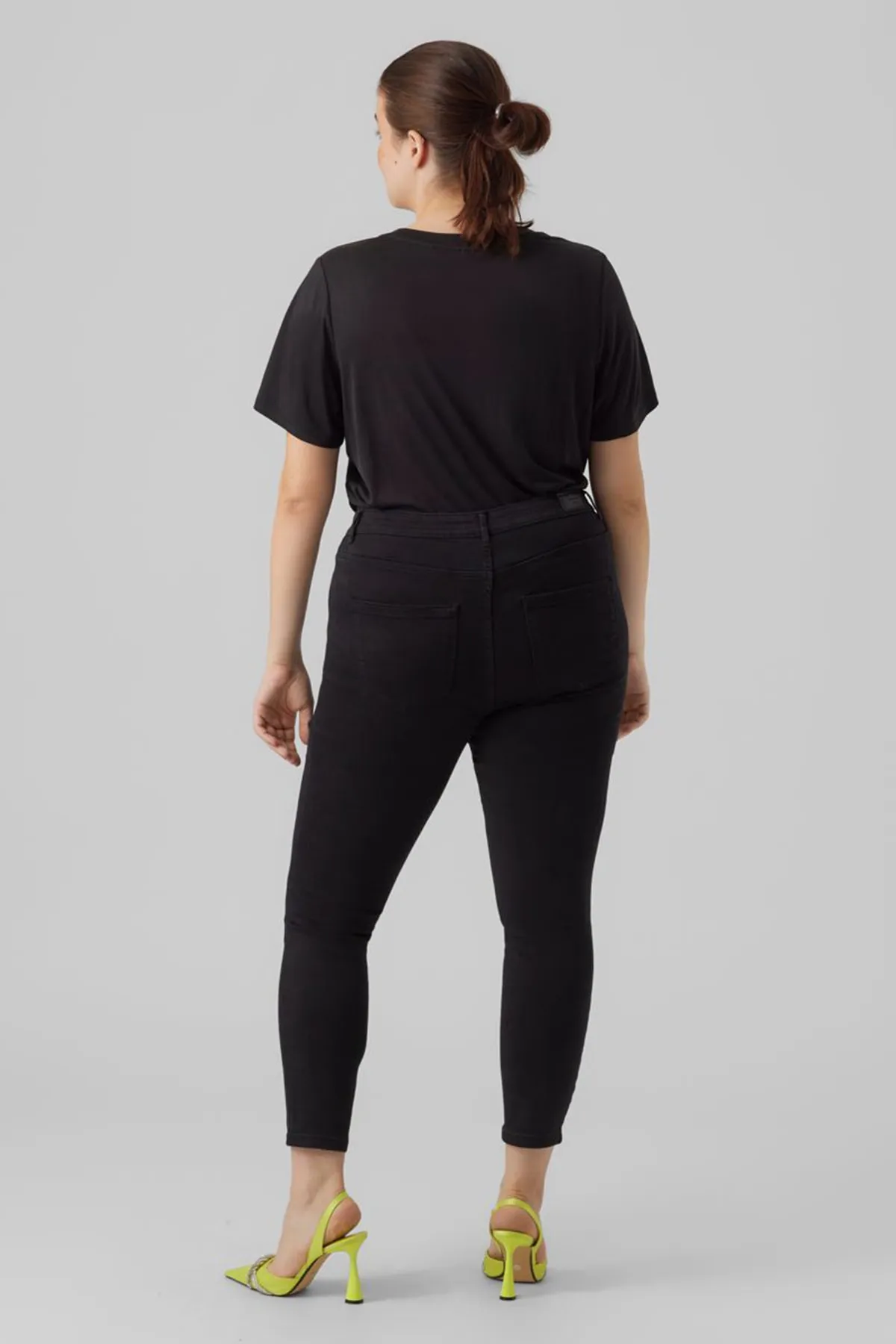 Veromoda Curve  Große Größen in Jeans - Schwarz - Skinny
