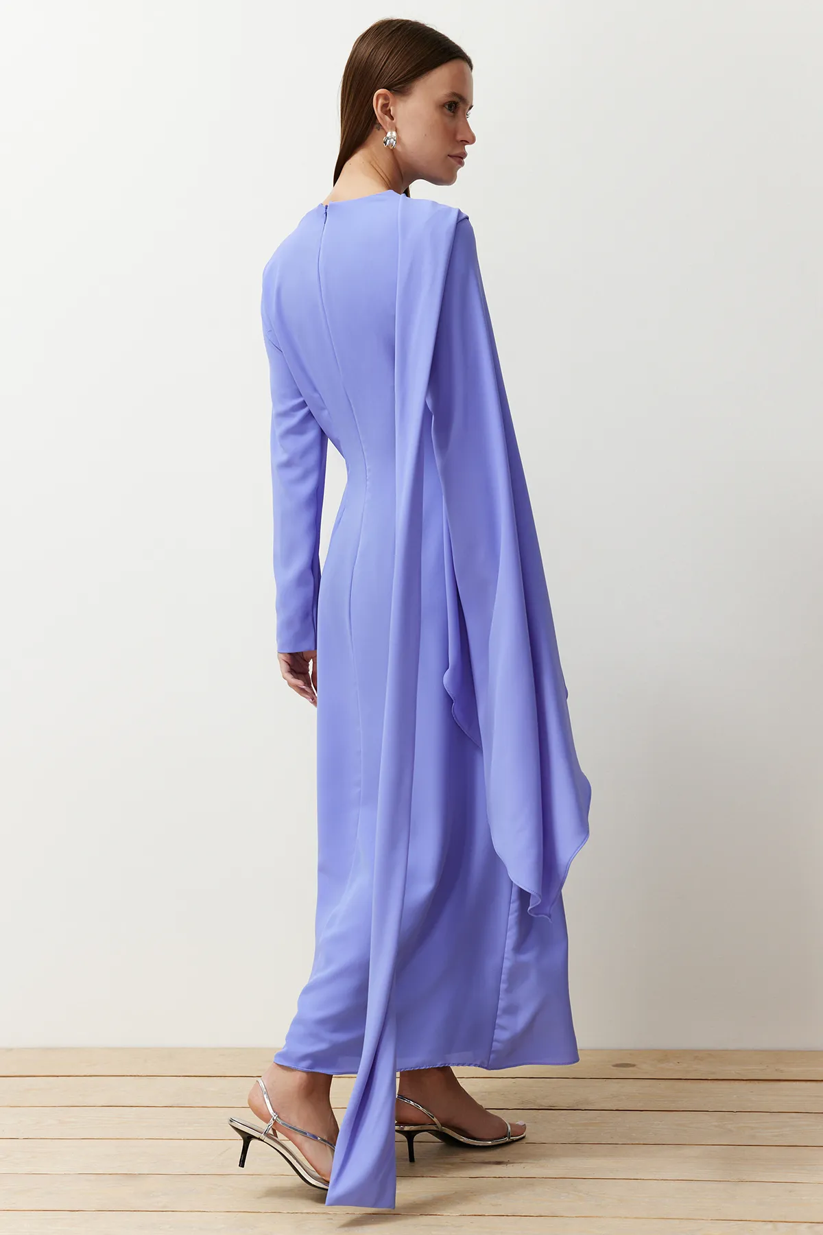 Trendyol Modest  Lila Abendkleid mit Schaldetail - TCTSS24DB00036
