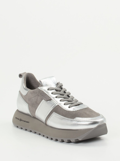 Sneaker-16634590047 Kennel & Schmenger