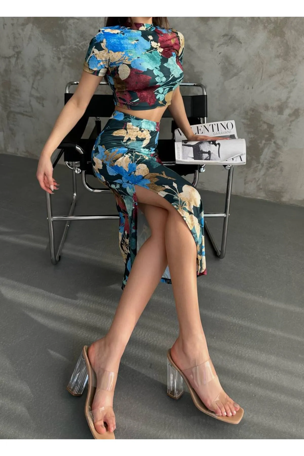 BİKELİFE  Damen-Doppelset mit Bustierrock und Schlitz und Blumenmuster