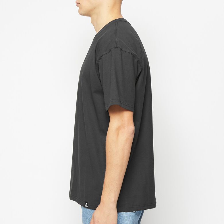 NIKE NRG ACG LBR Lungs Tee black